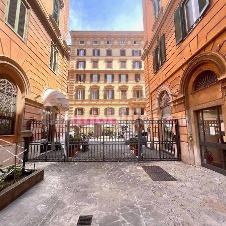 Ricettiva Risorgimento San Pietro E Musei Vaticani Рим Экстерьер фото