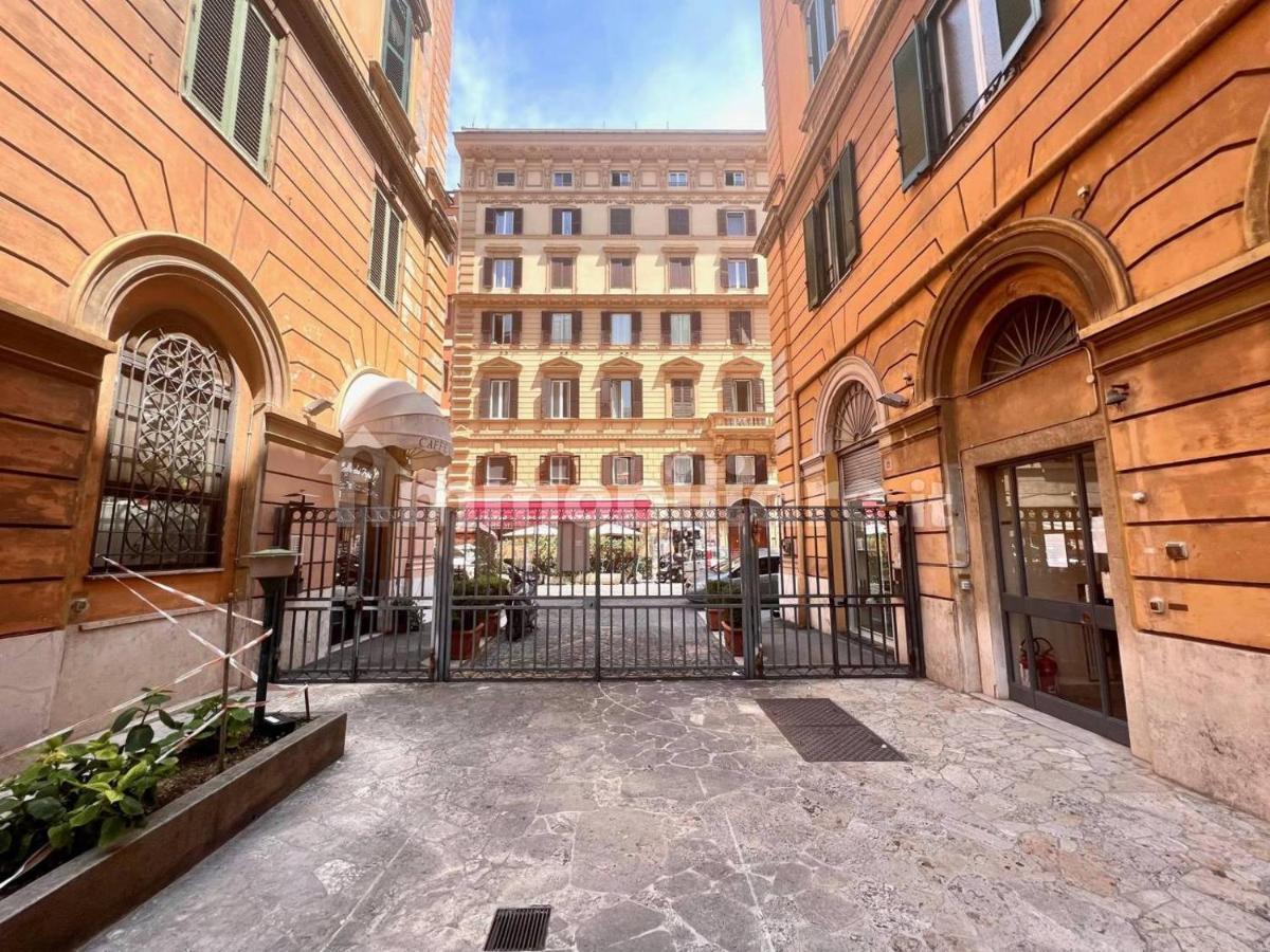 Ricettiva Risorgimento San Pietro E Musei Vaticani Рим Экстерьер фото